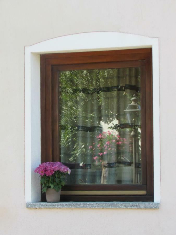 Residence Du Chateau Фенис Екстериор снимка