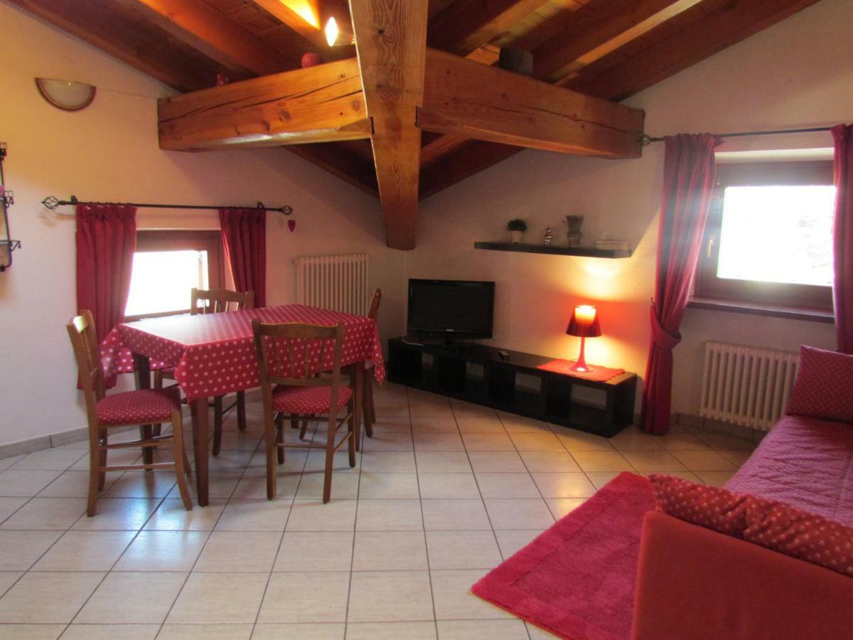 Residence Du Chateau Фенис Екстериор снимка