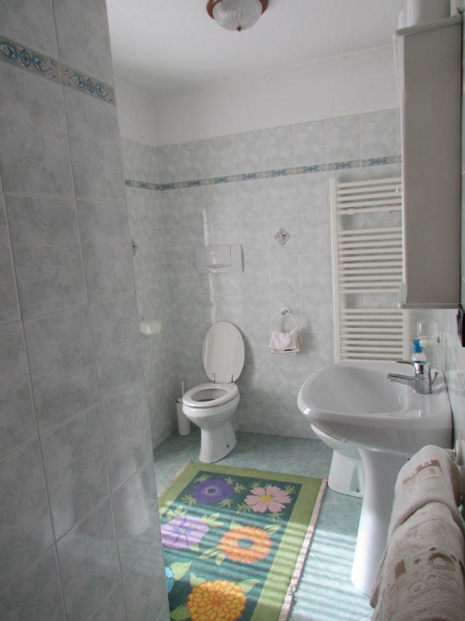 Residence Du Chateau Фенис Екстериор снимка