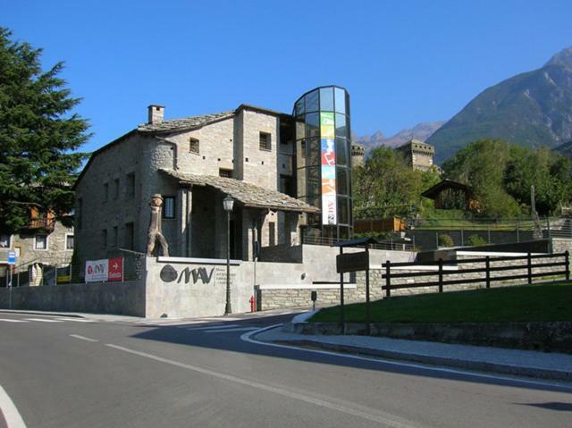 Residence Du Chateau Фенис Екстериор снимка